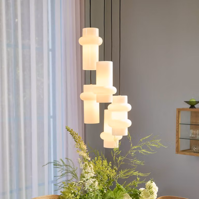 Hübsch Lampada a sospensione Pilule Down, dimmerabile, Bianco / Opale, Soggiorno / Sala da pranzo, Vetro, Scandinavo, Lampada a sospensione