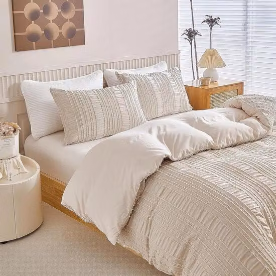 Set di 3 coperte 3 in 1 in tessuto seersucker beige con strisce e fiocchi e 2 cuscini in microfibra con chiusura a zip, L/P: 200 x 200 cm, Cuscini: 80 x 80 cm