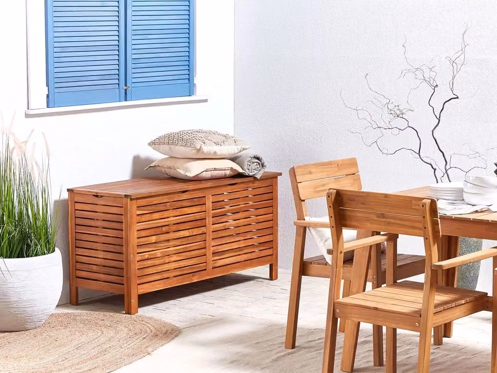 Cassa baule da giardino BELIANI in legno di acacia oliato marrone con coperchio L: 130 cm, P: 64 cm – 2