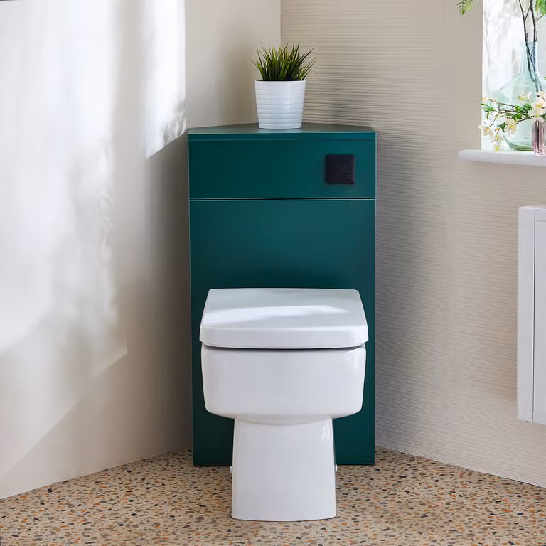 Unità WC Angolare in Verde Scuro con Sanitario a Filo Muro Sandford e Pulsante di Scarico Nero - Cluo