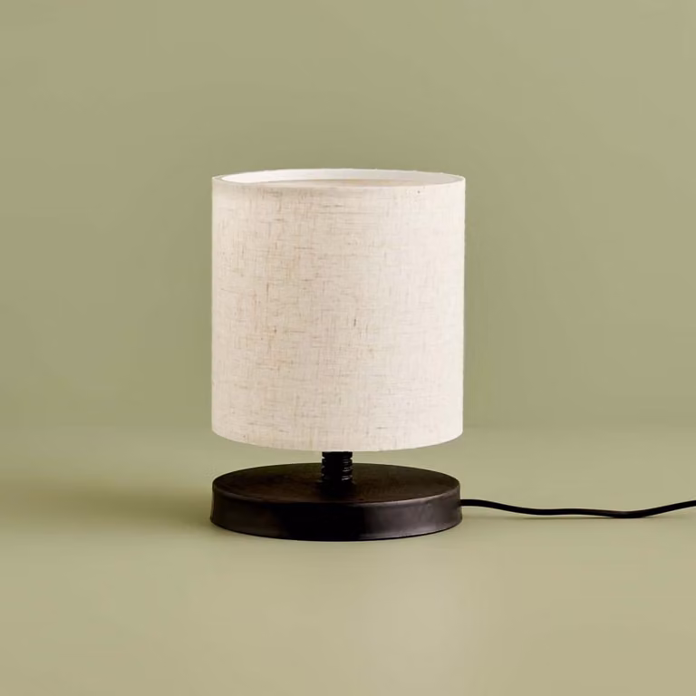 Opviq, lampada da tavolo di alta qualità, color crema e nero, altezza 22 cm | 100% tessuto, base in legno, diametro del paralume: 15 cm, attacco E14, max 40 W | Design elegante per ogni casa.