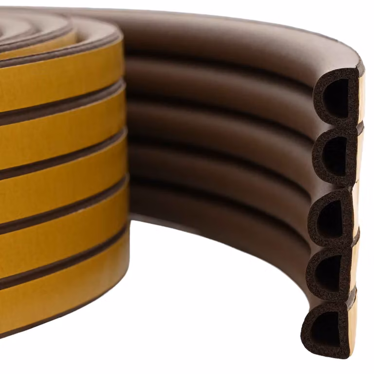 Nastro adesivo in schiuma per finestre vidaXL, colore marrone, dimensioni 12 x 10 mm, lunghezza 12 m