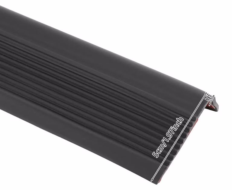 Gradini antiscivolo, superficie antiscivolo, installazione semplice, colore nero