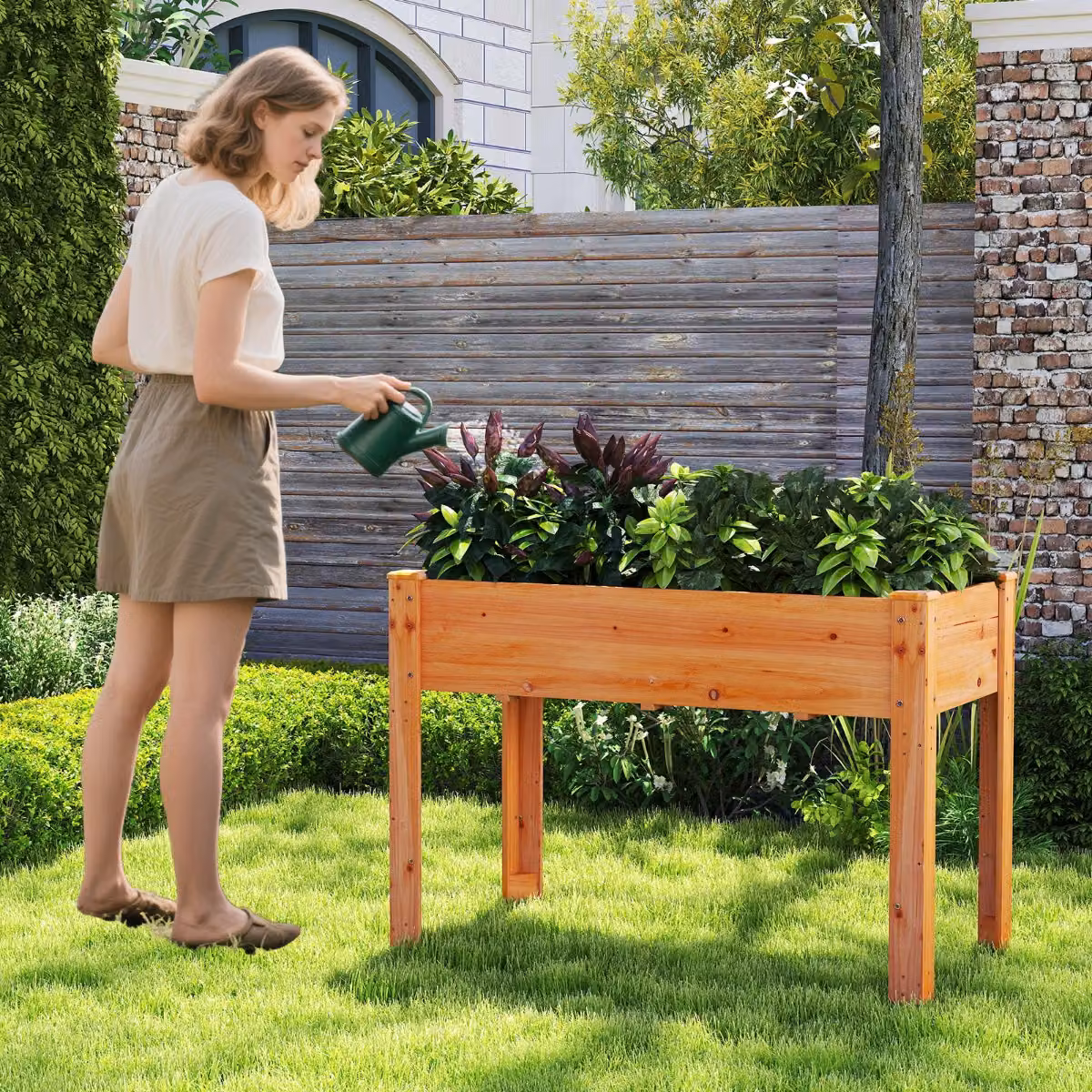 Letto rialzato da giardino Costway in legno di abete arancione con fori di drenaggio