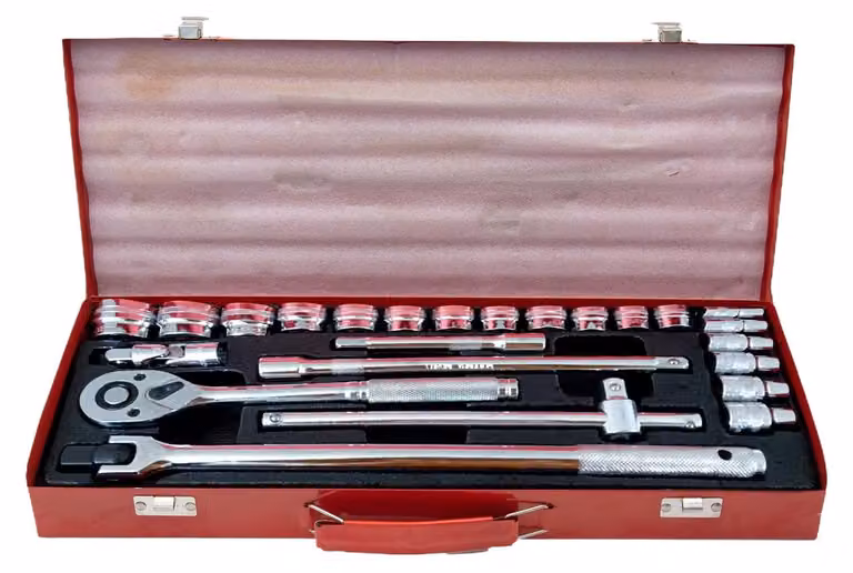Kit portatile di utensili per auto, composto da 24 pezzi