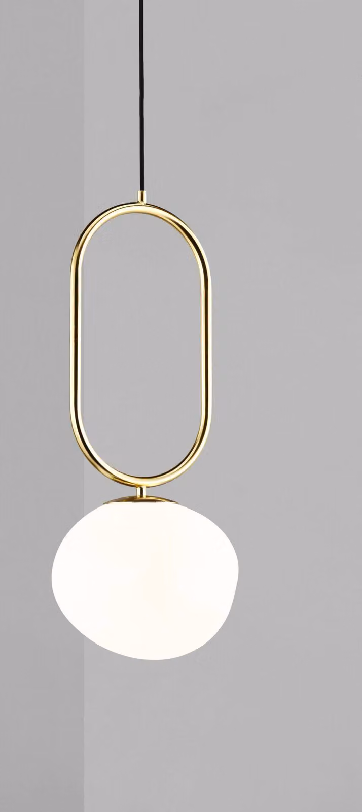 Shapes 27 lampada a sospensione E27 ottone / bianco opalino