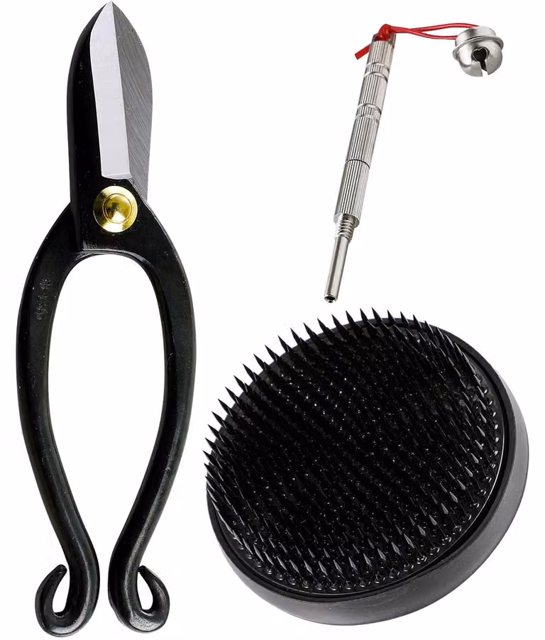 Set di strumenti per Ikebana: forbici Ikenobo, base di supporto Kenzan da 80 mm e strumenti per la cura
