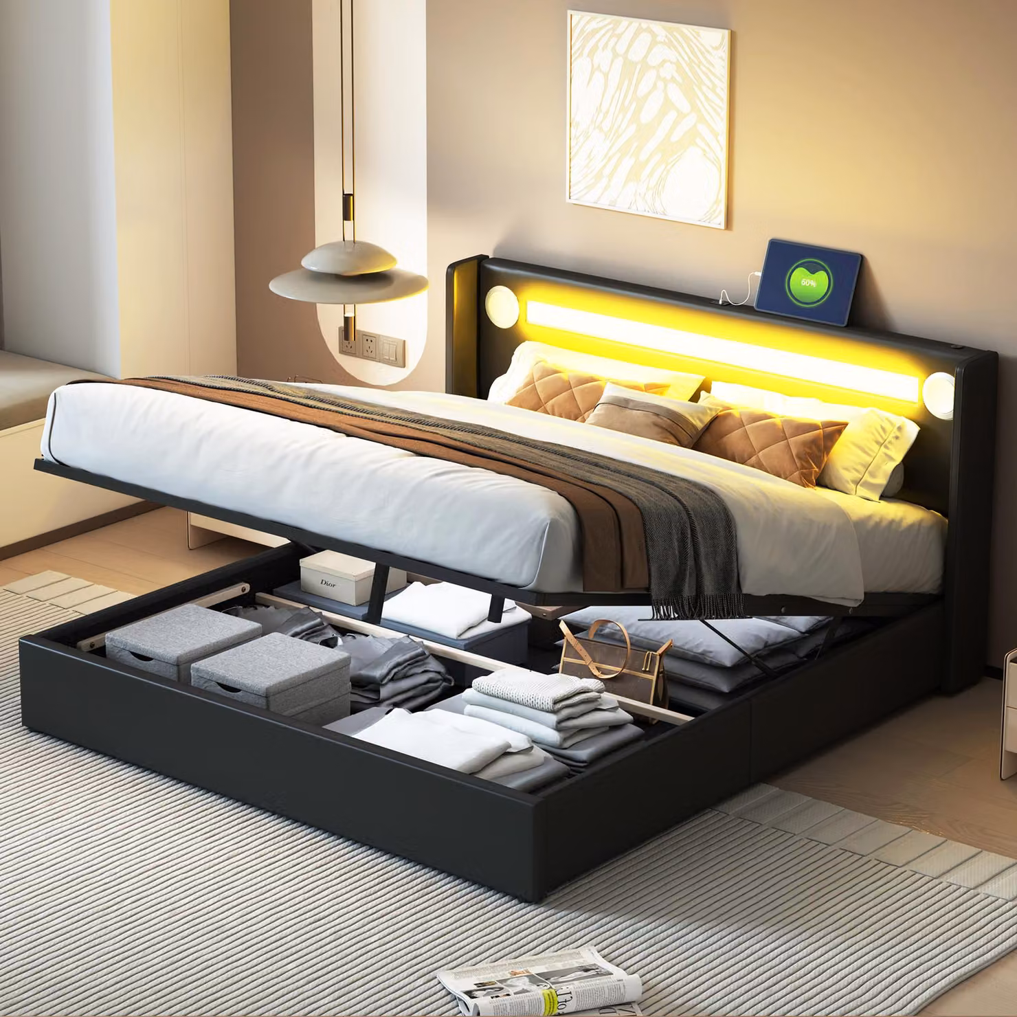 Letto imbottito 160x200 cm con striscia LED, lettore Bluetooth, 2 porte USB, spazio contenitore con sistema idraulico e rete a doghe in ecopelle