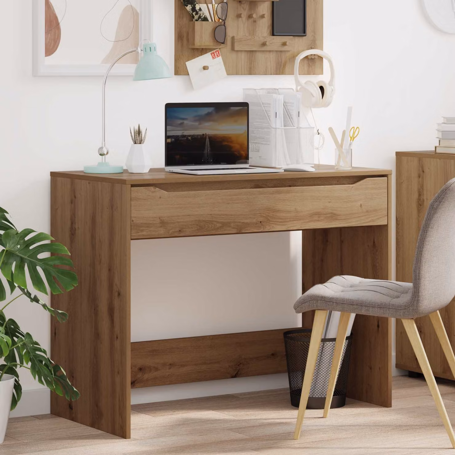 Scrivania da ufficio vidaXL in legno MDF laminato color rovere marrone con cassetto e design minimalista L: 100 cm, P: 50 cm, H: 78 cm
