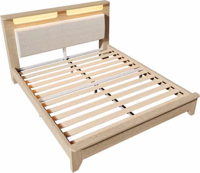 Letto matrimoniale in legno di quercia chiara 140x200 cm con testiera imbottita in velluto beige, illuminazione LED e rete a doghe inclusa con materasso