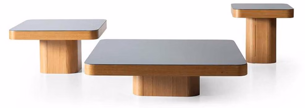 Elegantes Set aus 3 stilvollen Couchtischen für modernes Inter