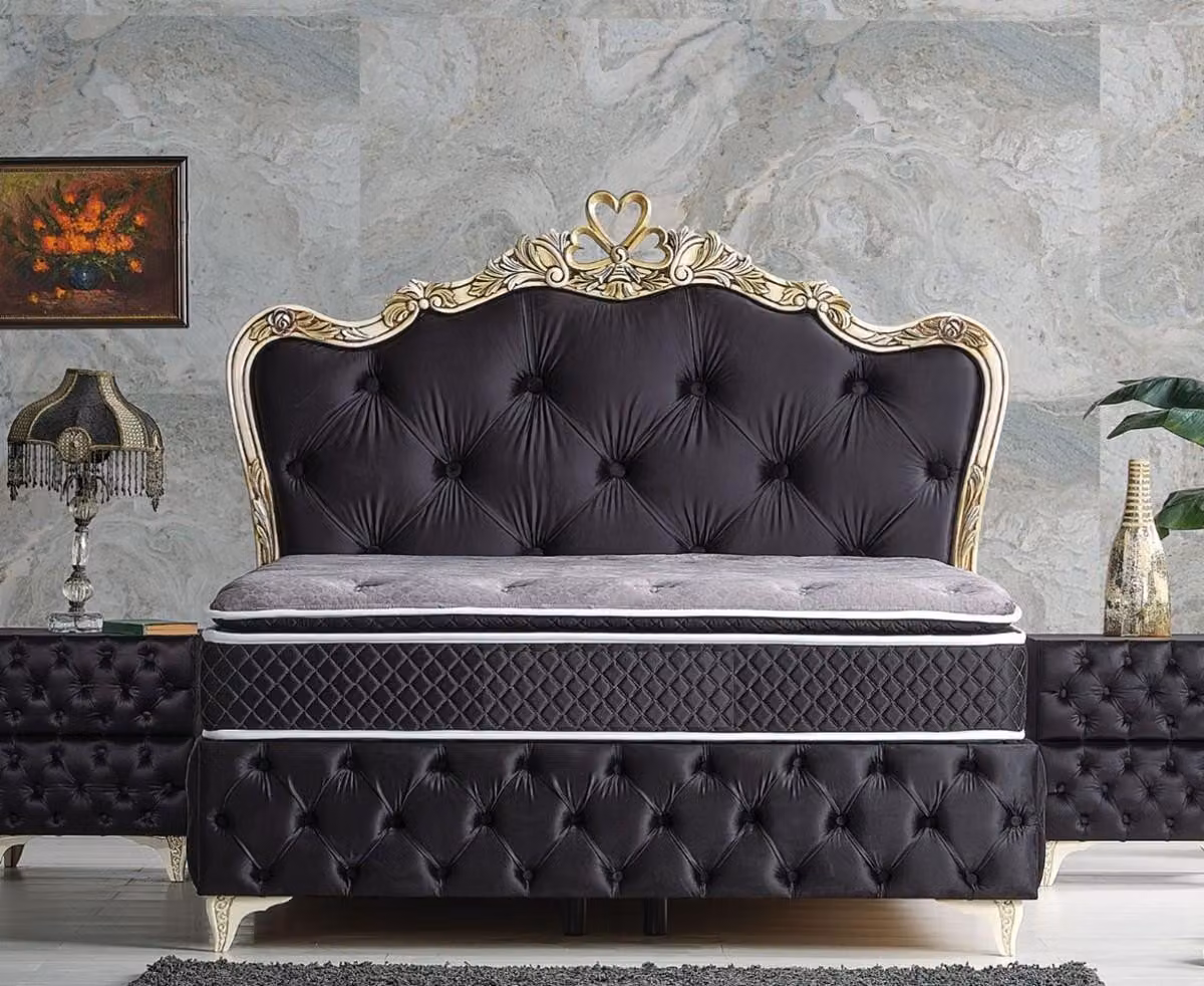 Casa Padrino set di mobili barocchi per camera da letto nero / crema / oro - Varie dimensioni - 1 letto matrimoniale barocco con materasso e 2 comodini barocchi - Camera da letto barocca e mobili per hotel