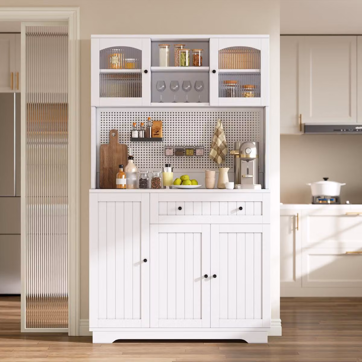 Mobiletto vetrina con porta, mobile da cucina, armadietto alto con ripiani regolabili e pannello forato, dimensioni 103,5 x 40 x 180 cm, colore bianco