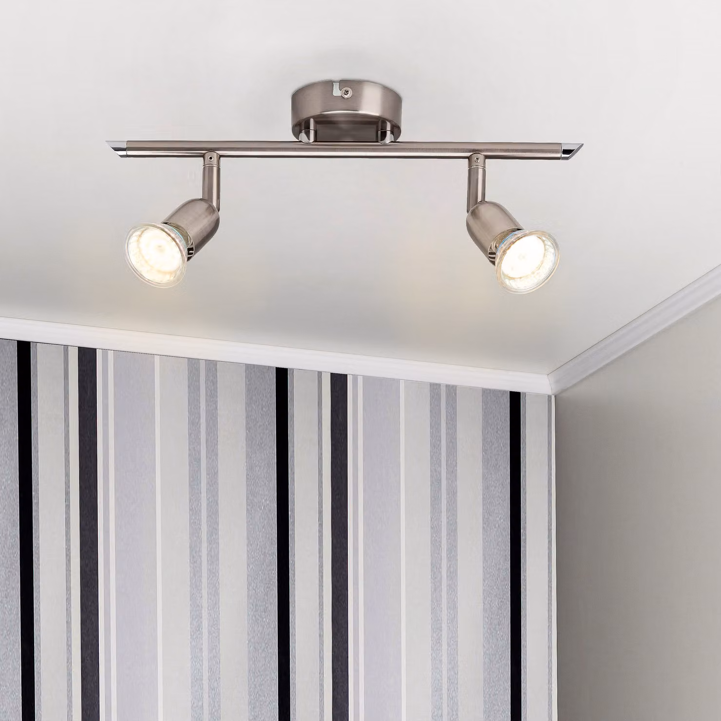 BRILLANTE faretto LED Loona | applique senza tempo | 2 fiamme | metallo | ferro | testa orientabile | 2x GU10 max 3 W