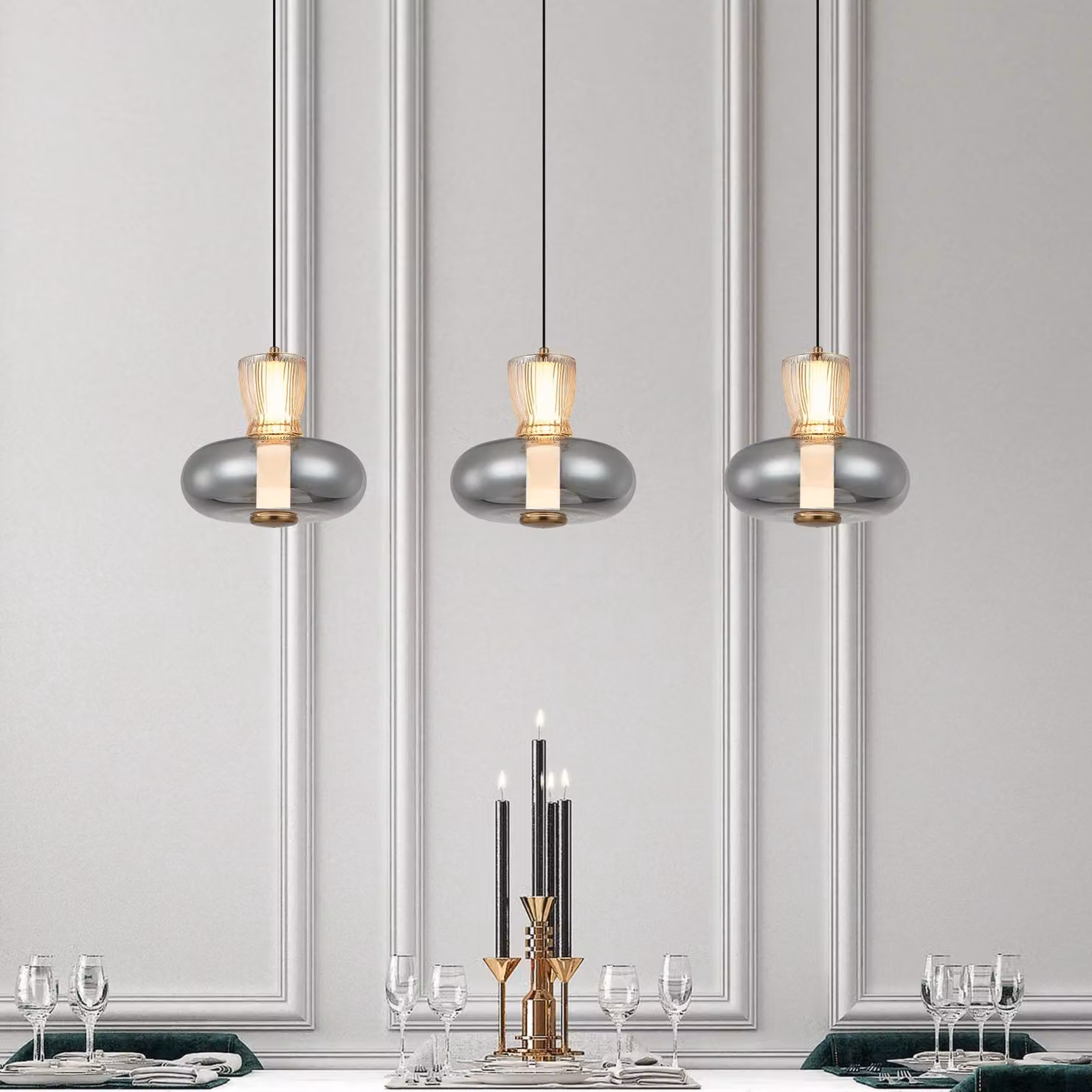 Viokef Lampada LED a sospensione Sire, lunghezza 92 cm, vetro fumé/bronzo, 3 luci. Sire, Alluminio / Grigio / Zincato, Soggiorno / Sala da pranzo, Metallo
