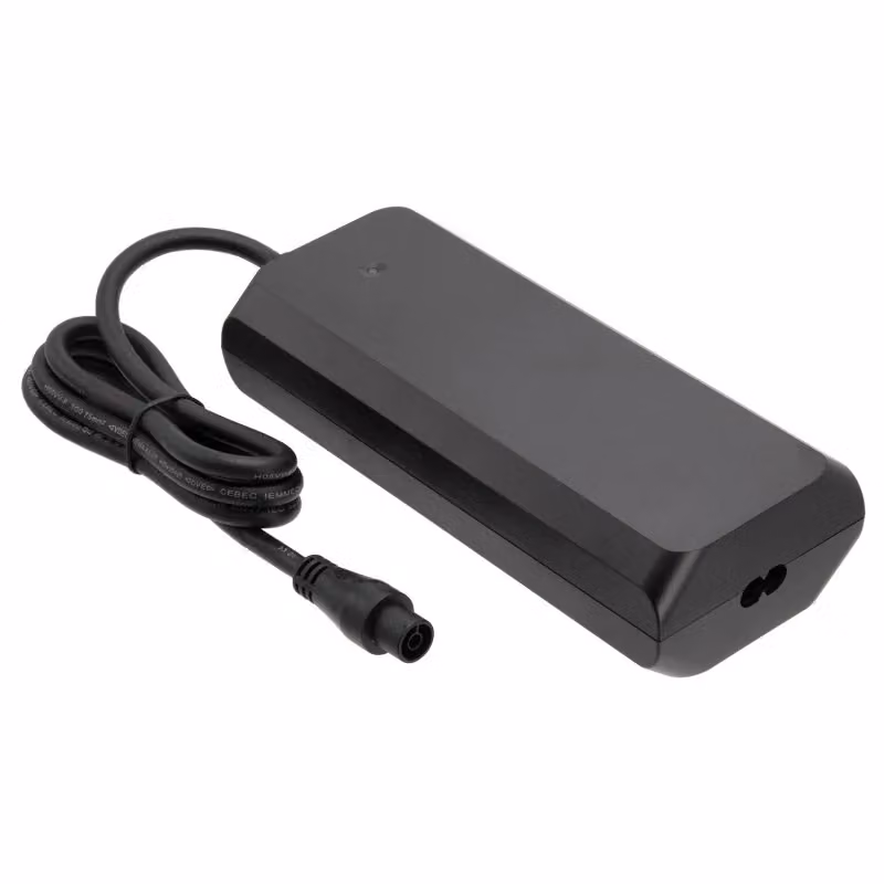 Caricabatterie MARATRON 48V 3A per AEG, colore nero, con spina rotonda a 6 poli 12,6 / 5,2 mm – 2