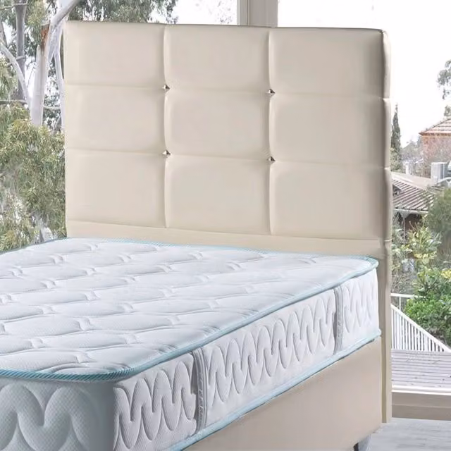 Testiera letto Nova Tezeta in ecopelle beige L: 90 cm, P: 8 cm, H: 110 cm