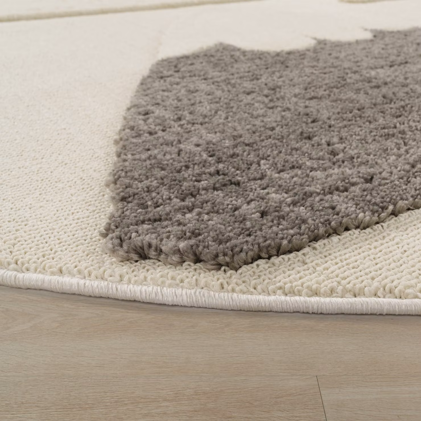 Tappeto rotondo per bambini Togge beige con effetto high-low e design scandinavo astratto, Diametro: 120 cm – 3