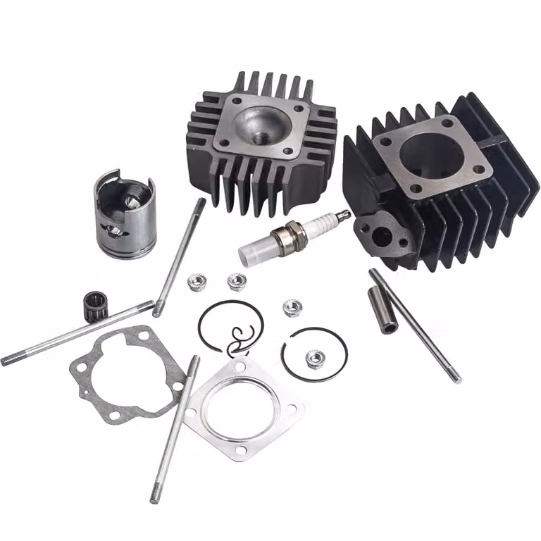 Kit pistone motore cilindrico, compatibile con Suzuki LT50, include fasce elastiche e guarnizione