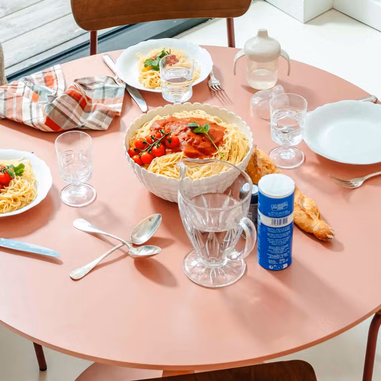 Tavolo rotondo per 4 persone, diametro 100 cm, rosa salmone - Oviala Fancy