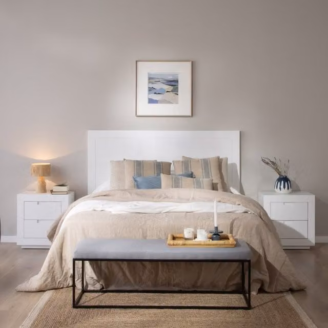 Testiera per letto Banak in legno e sisal bianco con design minimalista L: 162 cm, H: 120 cm, P: 120 cm