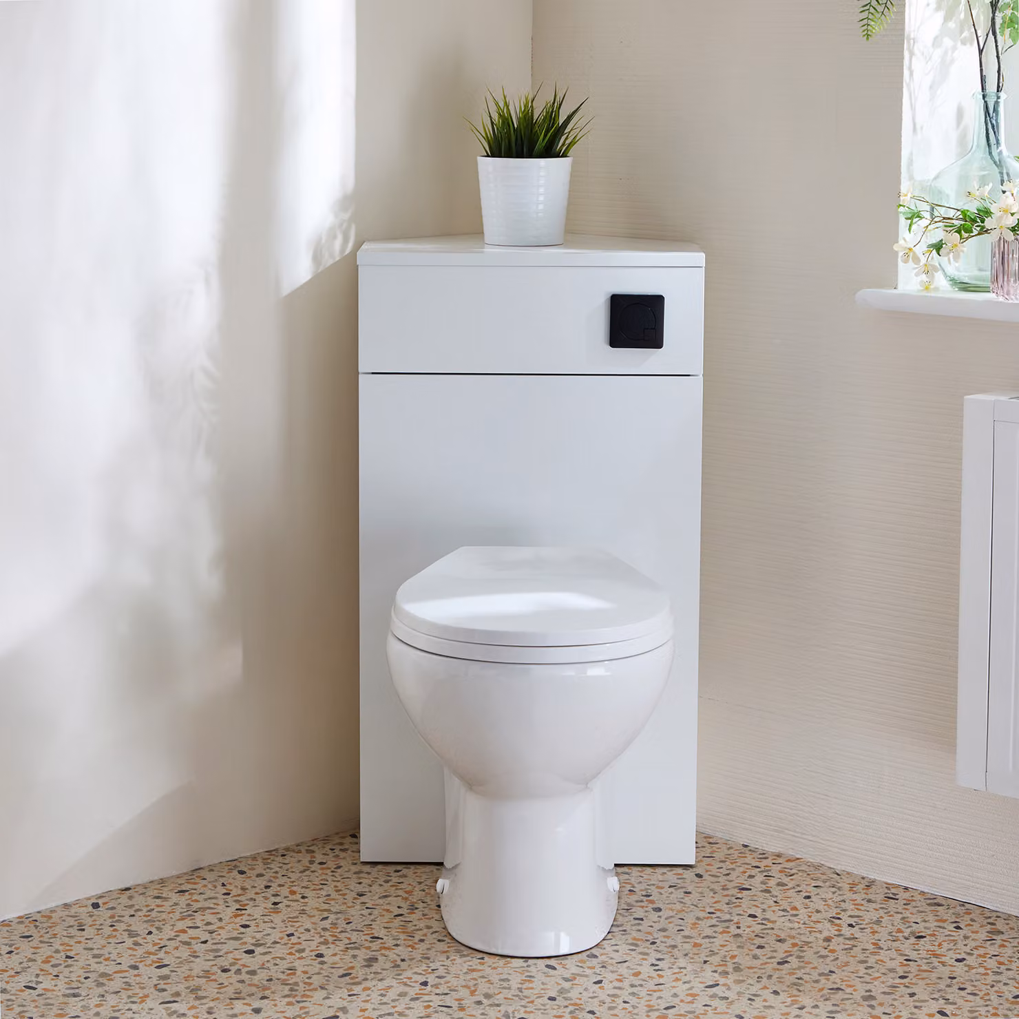 Unità WC Angolare Bianca con Sanitario a Filo Muro Select e Pulsante di Scarico Nero - Cluo