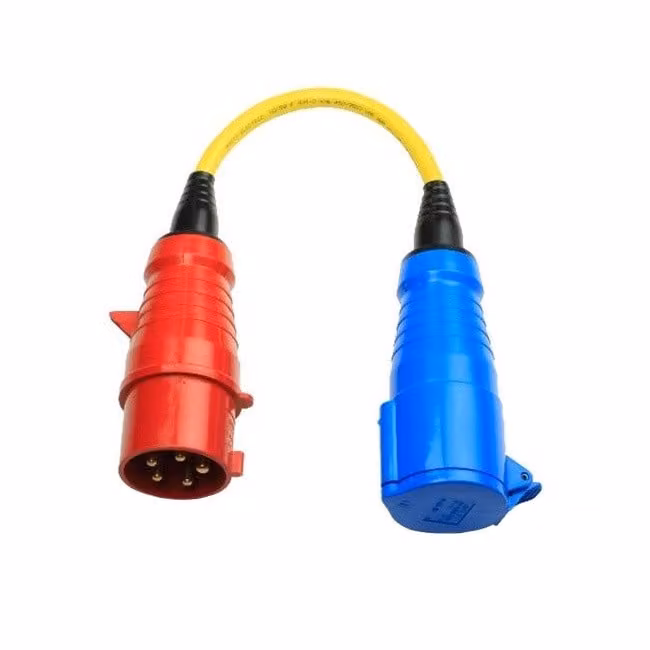 Adattatore Victron da presa CEE 32A 3p a spina CEE 32A 5p