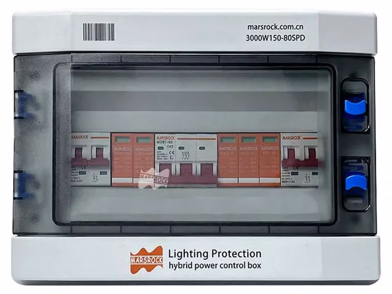 Scatola combinatore DC - Distributore di corrente DC - Scatola di distribuzione DC - Accessorio per pannelli solari - Energia eolica - Grado di protezione IP65 (resistente all'acqua)