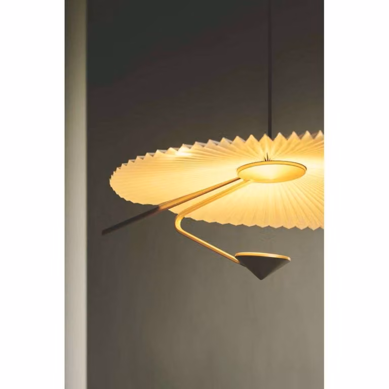 GEJST Lampada a sospensione Liris, Ottone / Oro, Soggiorno / Sala da pranzo, Metallo, Design, Lampada a sospensione