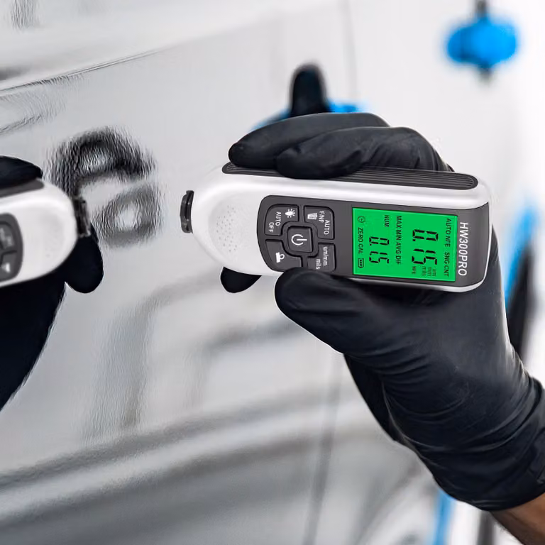 Misuratore dello spessore dello strato di vernice per auto su metallo 0-2000 µm con sonda Fe e NFe