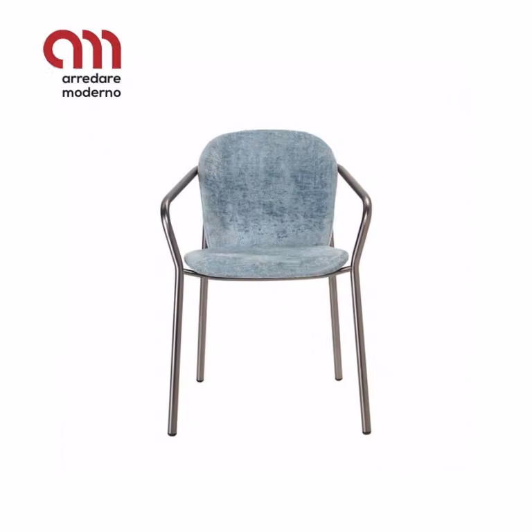 Sedia Finn Scab Design con braccioli