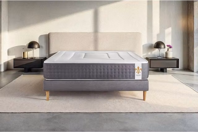 Materasso 200x200 cm a molle insacchettate e memory foam - Vingt-Six