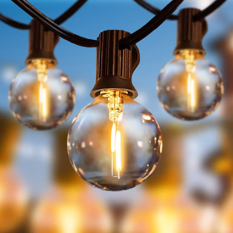 Catena luminosa a LED, 30 metri, 50 lampadine, luce bianco caldo, grado di protezione IP45, per uso esterno