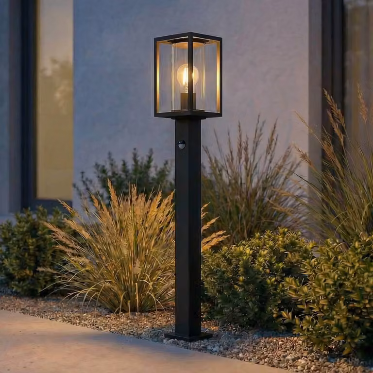 Lucande lampione Ferda, 100 cm, sensore, antracite, IP44 Ferda, Nero, Alluminio, Moderno