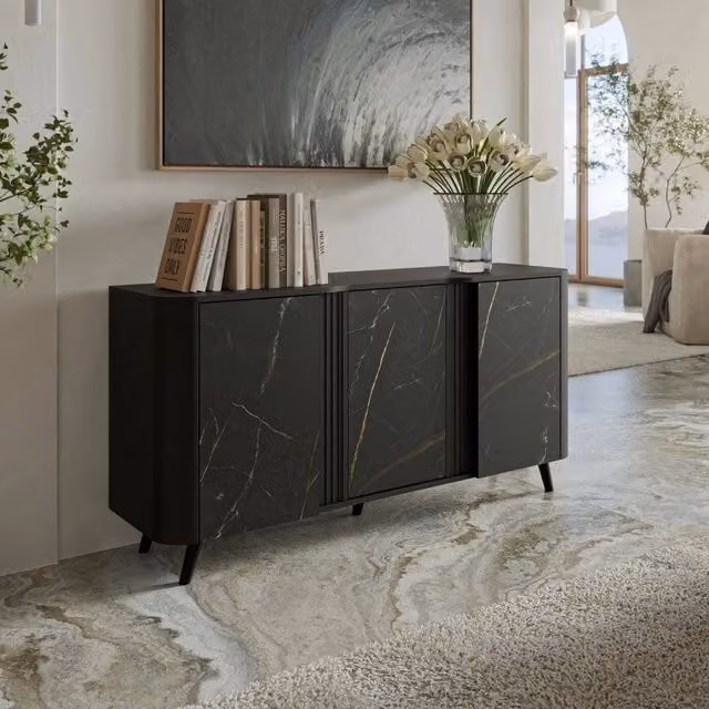 Credenza Loreo, Madia da salotto con tre ante battenti e vani interni, Rialzata da terra, 151x42 h70 cm, Marmo e Nero