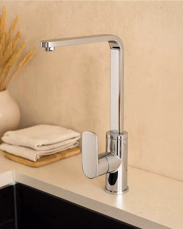 Miscelatore monocomando lavello canna alta quadra cromo