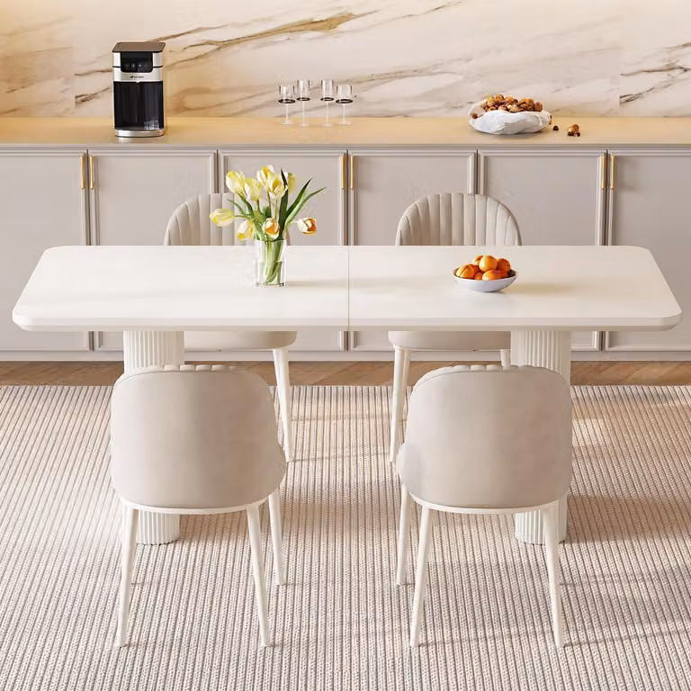 Tavolo da pranzo con 4 sedie imbottite, colore bianco, design salvaspazio e minimalista