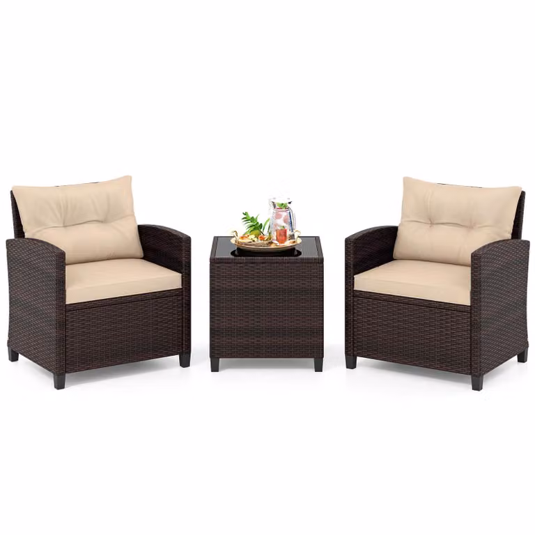 Set di mobili da giardino COSTWAY in rattan sintetico, composto da 3 pezzi. Set di mobili da balcone che include 2 poltrone, cuscini e un tavolo con piano in vetro temperato, ideale per creare un'area relax resistente alle intemperie per 2 persone