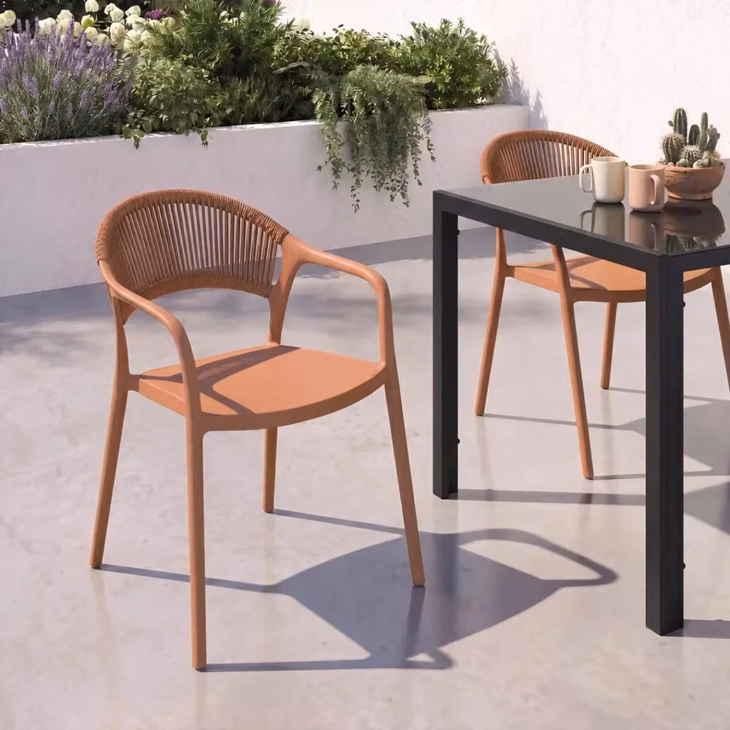 Set di 4 sedie da giardino impilabili ODELIA IDMarket in polipropilene e corda color terracotta e marrone con braccioli – 2