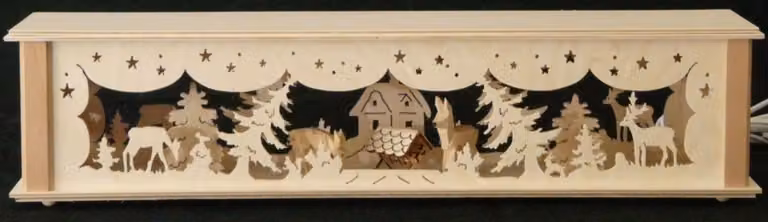 Alzata decorativa con decorazioni a forma di cervi e illuminazione. Dimensioni: 52x10x10 cm. Nuova