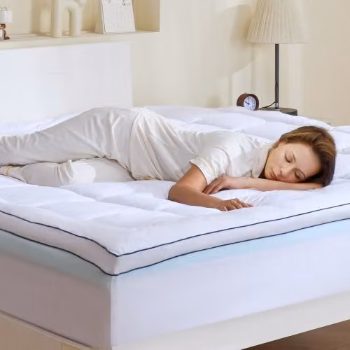 Coprimaterasso VEVOR King con Imbottitura in Fibra e Memory Foam, Traspirante e Fresco, Bianco e Blu, L/P/H: 193 x 203,2 x 10,16 cm