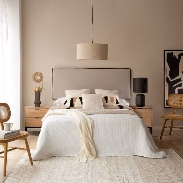 Testiera imbottita Madary Banak per letto da 150 cm, colore beige, design minimalista in tessuto e MDF