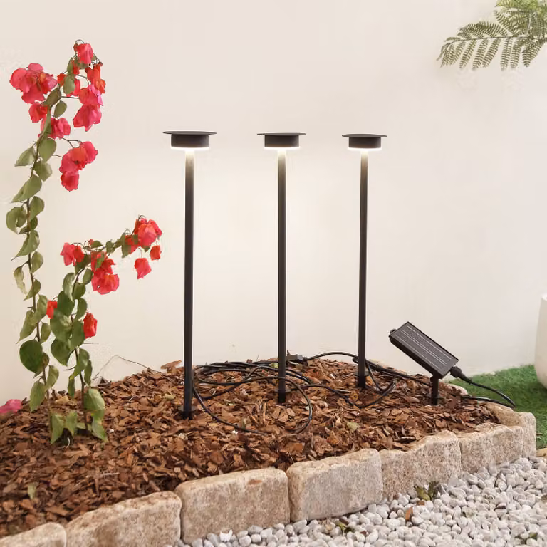 Lampada LED solare Lindby Lyris, set da 3, nera, alluminio, 3.000K Lyris, Nero, Alluminio, Moderno