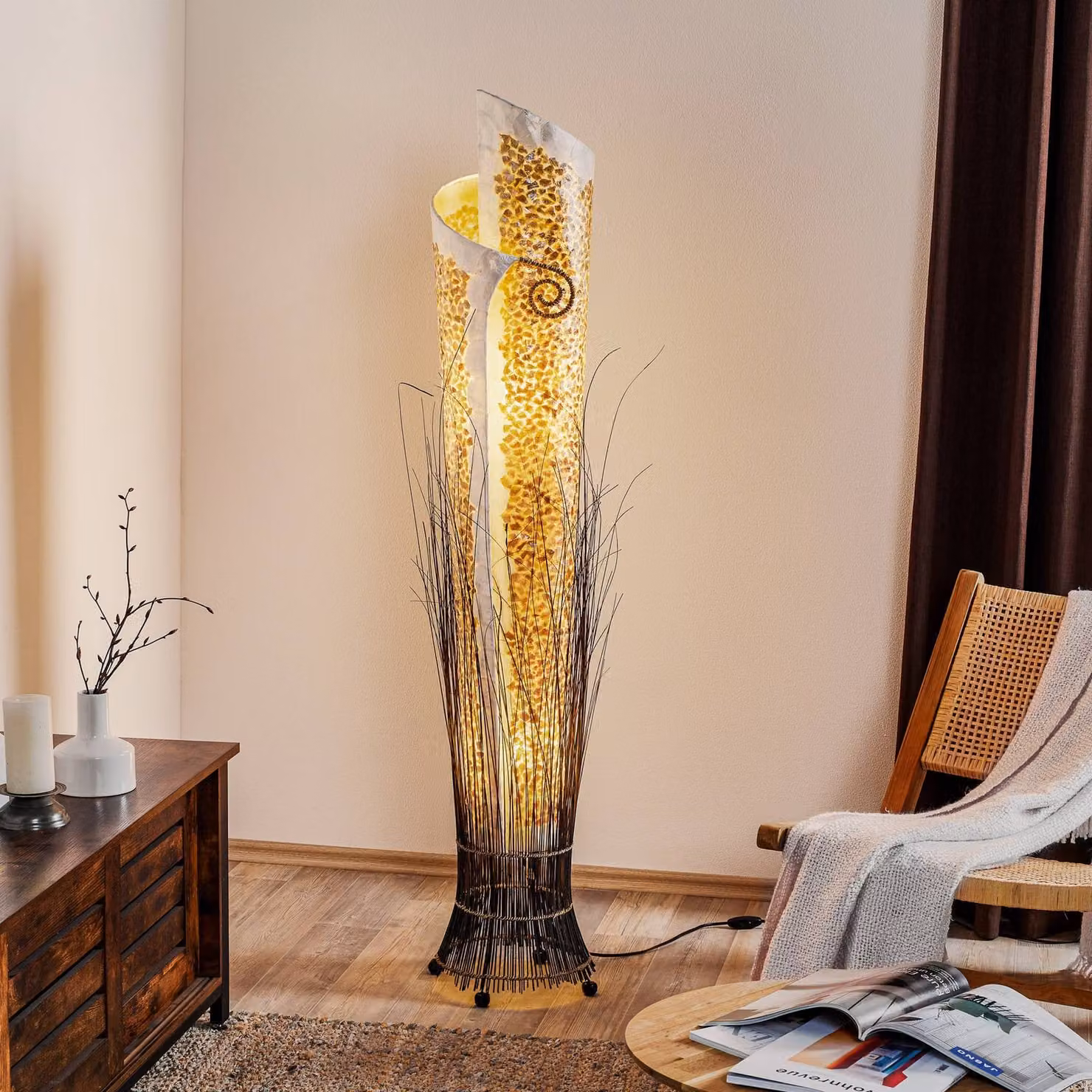 Woru Lampada da terra YUNI, Marrone / Ruggine, Soggiorno / Sala da pranzo, Plastica, Design, Lampada da terra