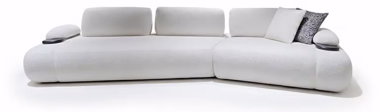 Elegante divano ad angolo, colore bianco, design moderno, stile minimalista