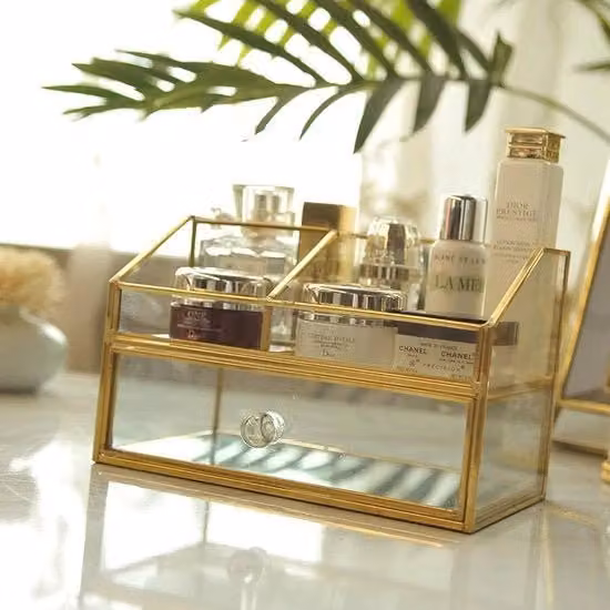 Organizzatore rotante per trucco Nero e Oro con rotazione 360 e cassetti regolabili in metallo e vetro per vanità, bagno o camera da letto