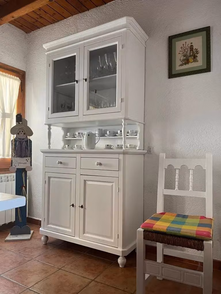 Cristalliera in legno di pino stile shabby chic bianco con ante in vetro Mobili 2G L/P/H: 104 x 43 x 205 cm – 2