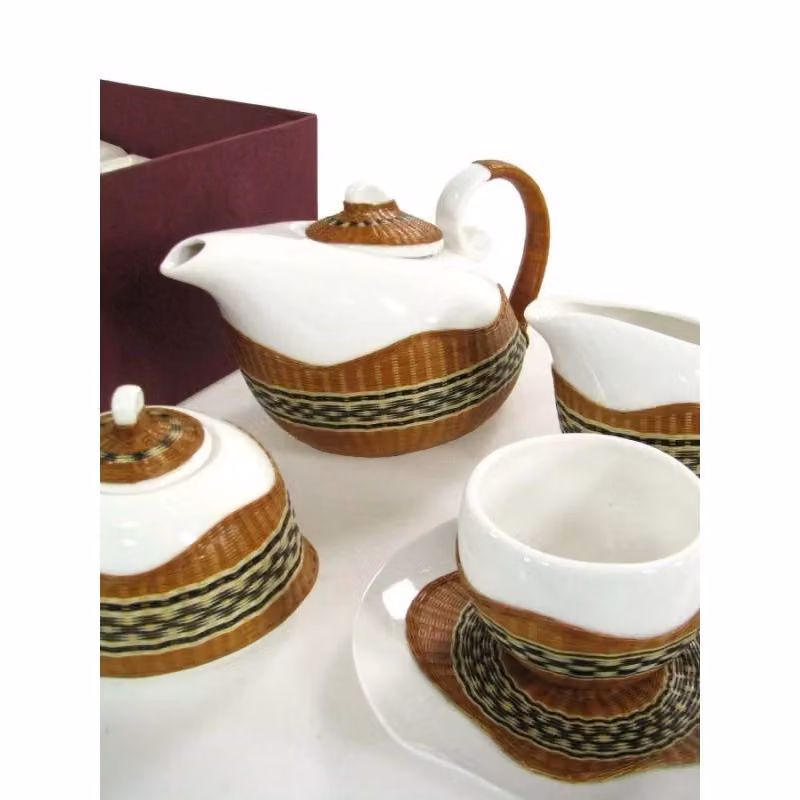 Set da tè Vacchetti in ceramica e porcellana con decoro floreale e dettagli in bambù, 9 pezzi, bianco e grigio – 2