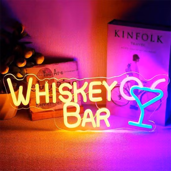 Ghirlande luminose a LED con alimentazione USB per bar, feste ed eventi, dotate di funzione di regolazione dell'intensità luminosa e di un semplice collegamento USB