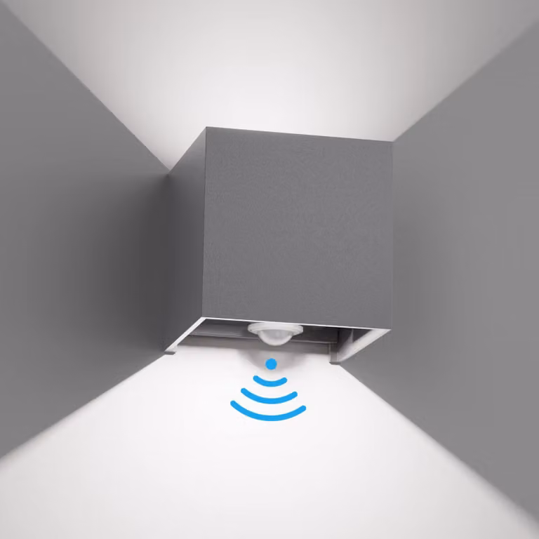 Lampada da parete da 12 W con sensore di movimento, grado di protezione IP65, 6000 K, luce bianca fredda, colore grigio scuro